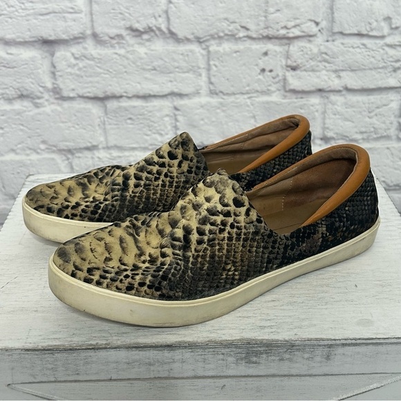 Donald Pliner Sonia Snake Print Slip On Sneakers - Picture 6 of 15